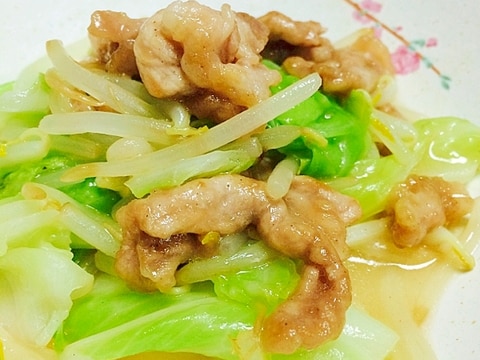 香味ペーストでまるでプロの味！肉野菜炒め